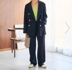 ネイビー 金色ボタン パンツセットアップ