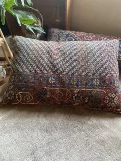 vintage rug cushion