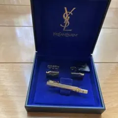 Yves Saint Laurent カフスボタンとタイピン セット