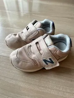 New Balance ライトピンク キッズシューズ　16.5センチ