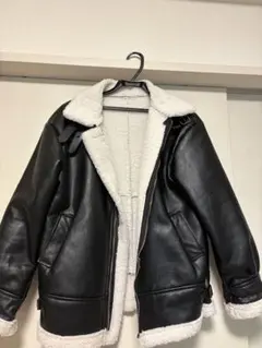 ボア付きブラックレザージャケット