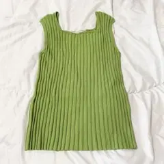 Thevon グリーン ノースリーブ トップス