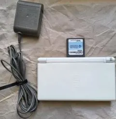[起動品]任天堂 ニンテンドーDS Lite クリスタルホワイト ACアダプター