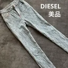 美品 Diesel パターン入りスキニーデニムパンツ