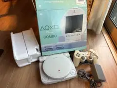 【※動作不良のジャンク品】PS One Combo 5インチLCDモニター付き
