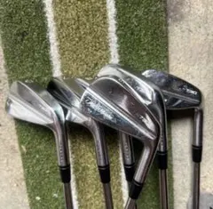 TaylorMade P-730 アイアンセットのサムネイル
