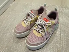 LACOSTE ピンク スニーカー