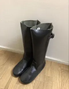 本革　ブラックバックル付きロングブーツ