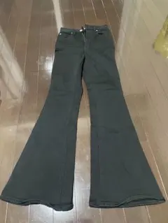 Item thumbnail for item 2318d433-667c-49ec-8208-80b5864d16c3