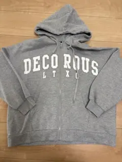 【ラブトキシック】 裏起毛ジップパーカー　140センチ/Sサイズ