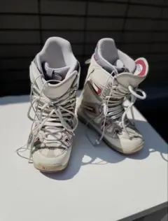 Item thumbnail for item 7e6157cc-09a2-48e5-ac52-685dc807fd7c