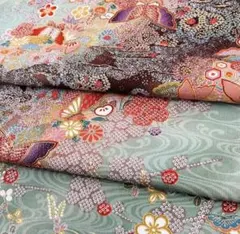 2602☆正絹☆ぼかし染☆流水花蝶文☆キラキラ金彩☆ハギレ　37×164