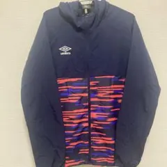 【処分前最終値下げ】umbro ストライプ ピステ ウィンドブレーカー