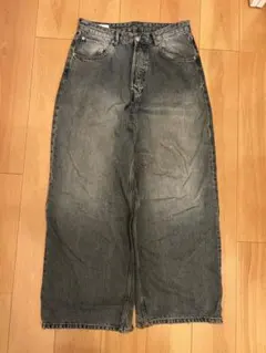 ZARA デニムパンツのサムネイル