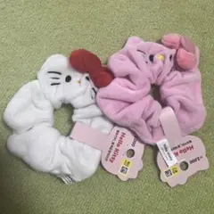 ハローキティ　シュシュ　2点