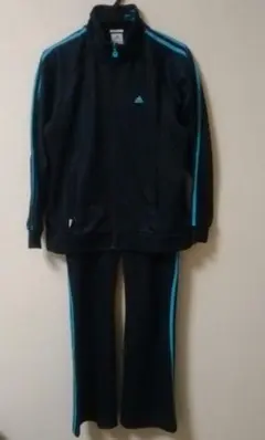 adidas ブラック/ターコイズ ジャージセット