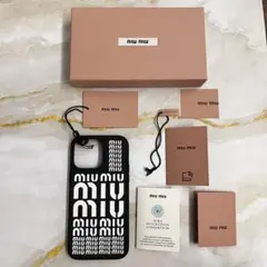 MIU MIU iPhone用ケース