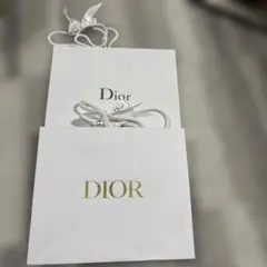 Dior ホワイトレザー調ショッパー ２点