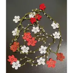 専用ハンドメイドレース編み大人カラーお花20個のラリエット シビラ風