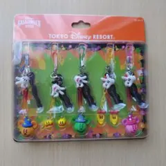 新品未開封　ディズニーリゾート　ハロウィン　2015 ストラップ