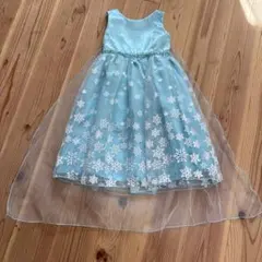 水色 雪の結晶模様 ドレスのサムネイル