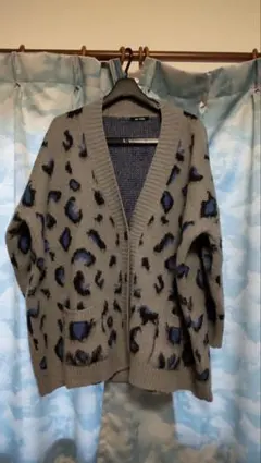ヒョウ柄カーディガン