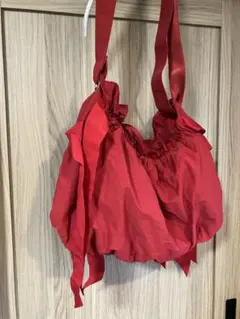 キャセリーニ　レッド ギャザー ショルダーバッグ リボン