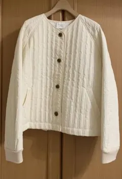 yuni ユニ　タイプライター evo エボダウンジャケット　アイボリー　美品