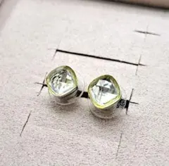 Swarovski スワロフスキー ピアス スクエア イエロークリスタル
