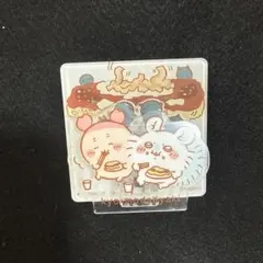 ちいかわ アクリルシーンクリップ ビスケット モモンガ 古本屋