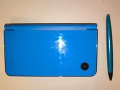 Nintendo DSi LL ブルー本体＋タッチペン＋ウイニングイレブン DS