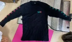 vans ロンt バンズ　ロング　tシャツ　長袖
