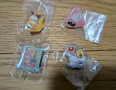 名古屋限定　サンリオ　ピンバッジ セット 4個