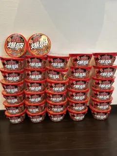 日清 U.F.O爆盛りバーレル 32個 まとめ売りのサムネイル