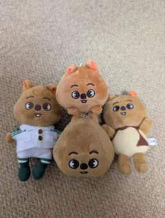 【uni様 専用】 Kids SKZOOハンクォッカ ぬいぐるみ バッグチャーム