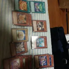 聖刻竜デッキ 素材