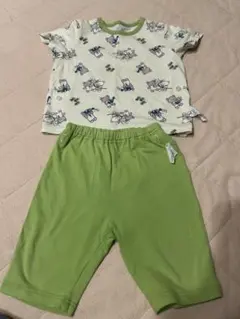 こぐまちゃん　ユニクロ　パジャマ　90