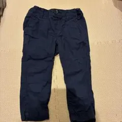 ネイビーのカジュアルパンツ　H&M