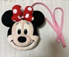 ディズニーリゾート　ミニーちゃん　パスケース　コインケース　ポシェット