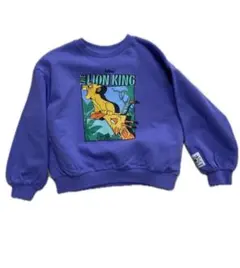 120センチ　ライオン・キング シンバ　トレーナー 紫　ディズニー　Disney