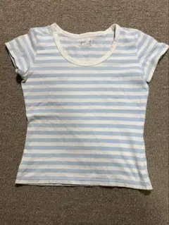 agnis b. 水色と白のストライプ 半袖Tシャツ