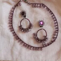 アビステ紫色ビーズ ネックレスとイヤリングセット