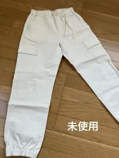 UNIQLO ホワイト カーゴパンツ 150