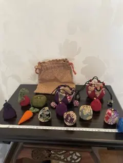 美品　三越購入　民芸品　手作り野菜型小物入れセット　お手玉　おじゃみ