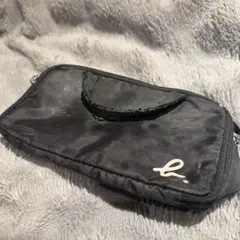 アニエスベー ブラックナイロンポーチ ドット柄内装