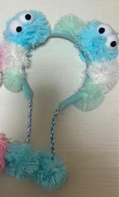 キャラクター風ポンポンカチューシャ