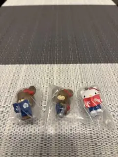 くまのがっこう×ハローキティ めじるしアクセサリー 3種セット