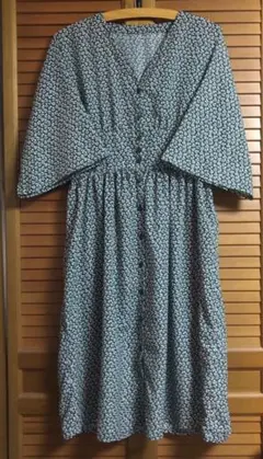 ポプリン花柄ワンピースのサムネイル