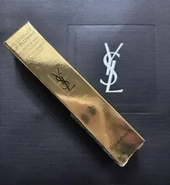 イブサンローラン　YSL ラブヌードリップスティック　01