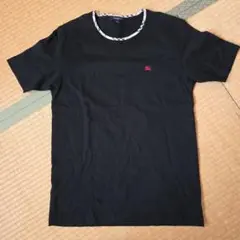 BURBERRY LONDON 半袖 Tシャツ 首もと　ノバチェック　黒のサムネイル